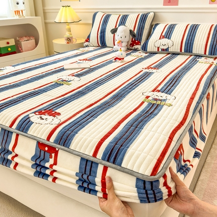 91家纺网 家纺一手货源 找家纺 （总）摩妮卡 2025新款小清新印花牛奶绒夹棉床笠三件套