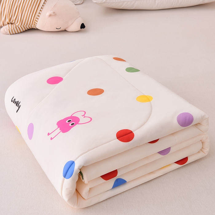 91家纺网 家纺一手货源 找家纺 2024新款A类针织棉亲肤夏被夏凉被空调被 波点诱惑