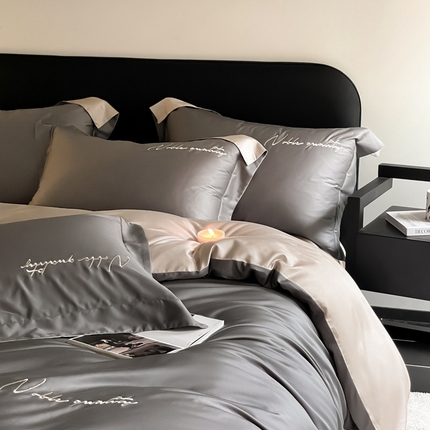 91家纺网 家纺一手货源 找家纺 （总）由丽家纺 2025新款贡缎纯色刺绣双拼隐形双面用四件套