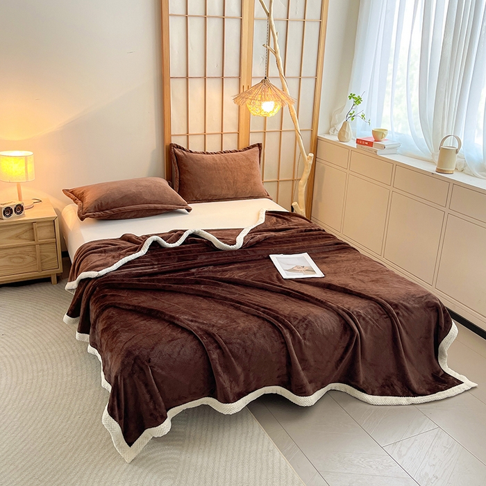 91家纺网 家纺一手货源 找家纺 千荨 2024新款亲肤舒适高克重双面牛奶绒纯色毛毯 牛奶绒-咖啡