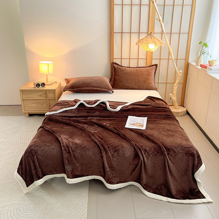 91家纺网 家纺一手货源 找家纺 千荨 2024新款亲肤舒适高克重双面牛奶绒纯色毛毯 牛奶绒-咖啡