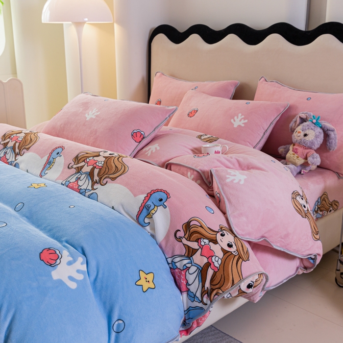 91家纺网 家纺一手货源 找家纺 欧喜璐 2024年新款 8.5-9.5斤加厚牛奶绒金貂绒法莱绒四件套单被套 海底世界