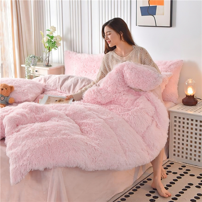 91家纺网 家纺一手货源 找家纺 鑫喜莱 2024新款长毛绒四件套 典雅粉