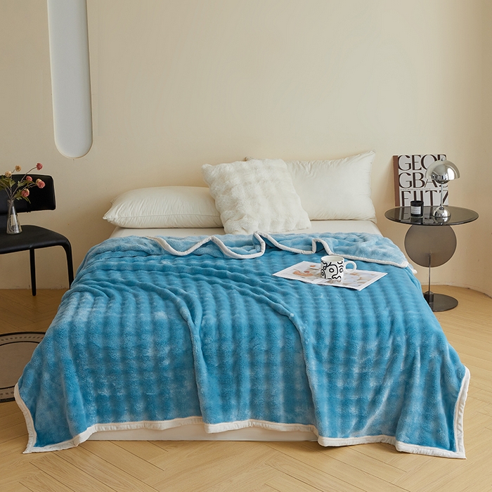 91家纺网 家纺一手货源 找家纺 千荨 2024新款高克重兔绒泡泡系列毛毯 泡泡-天蓝