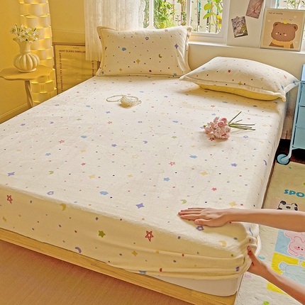 91家纺网 家纺一手货源 找家纺 （总）卡普家居 2025新款印花牛奶绒床笠