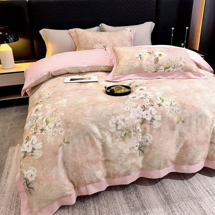 91家纺网 家纺一手货源 找家纺 氧家 2024新款数码印花天丝磨毛艾阳绒四件套 语蓉粉