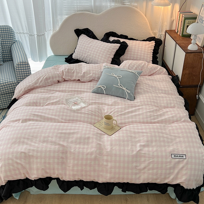 91家纺网 家纺一手货源 找家纺 （总）昔可家纺 2024黑色贴边花边款格子系列四件套