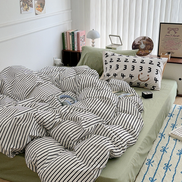 91家纺网 家纺一手货源 找家纺 昔可家纺 2024新款竖条全棉四件套大版枕套系列 复古黑条