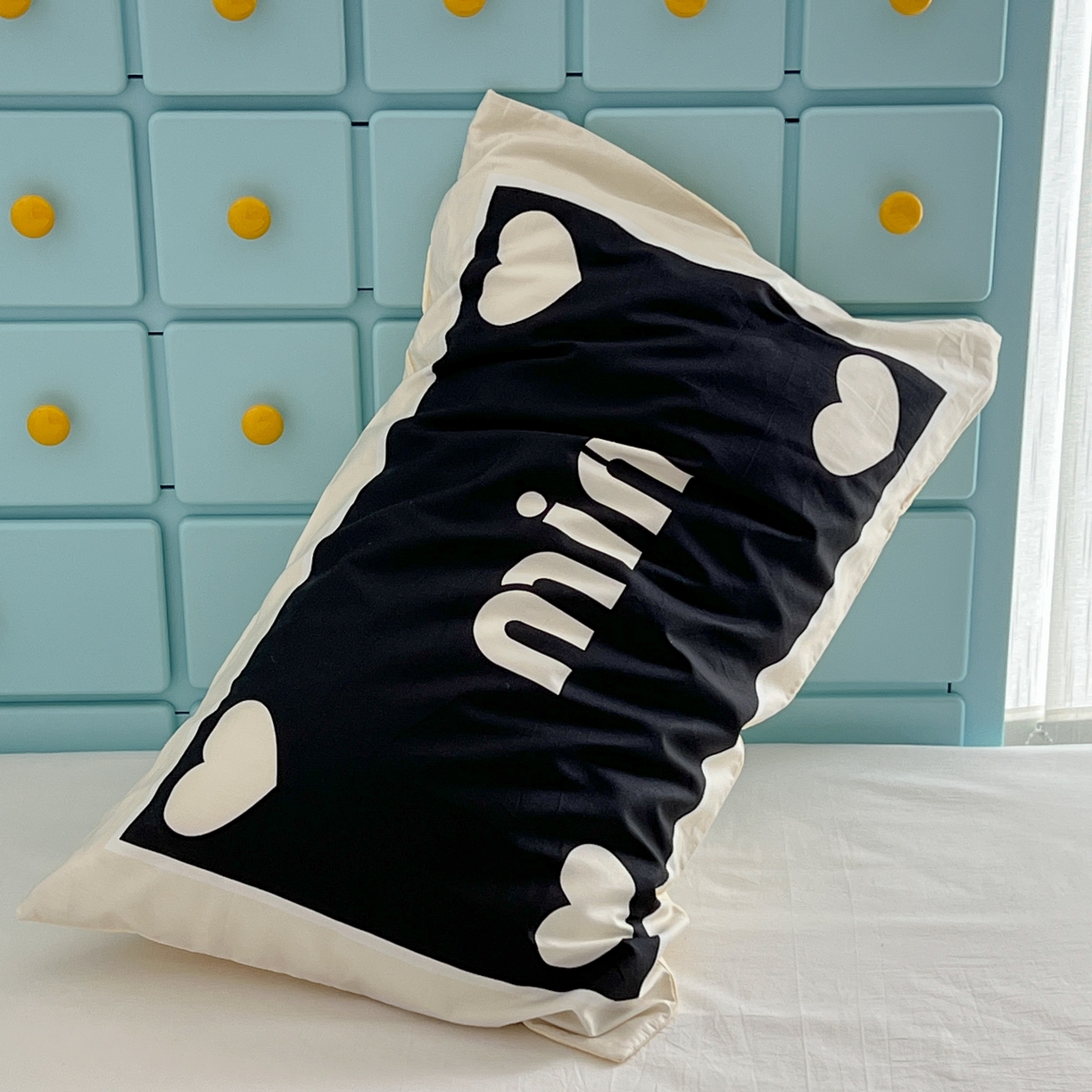 91家纺网 家纺一手货源 找家纺 昔可家纺 2024新款数码印花单品枕套系列-ins风系列 缪缪爱心