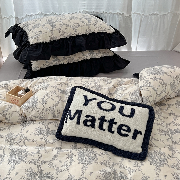 91家纺网 家纺一手货源 找家纺 昔可家纺 2024黑色贴边花边全棉款四件套 香榭假日