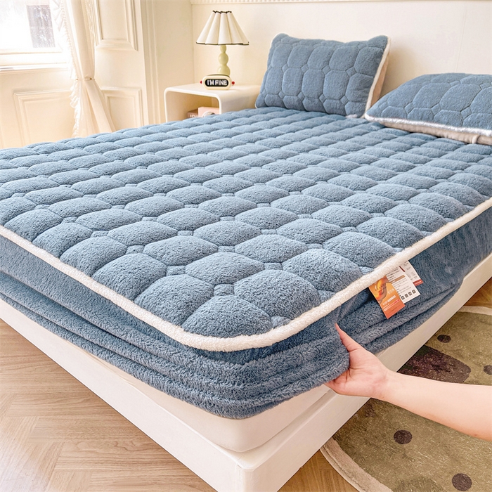 91家纺网 家纺一手货源 找家纺 雯豆家纺 2025加厚保暖泰迪绒夹棉床笠北极绒床笠床垫保护套 泰迪绒夹棉床笠-海因蓝