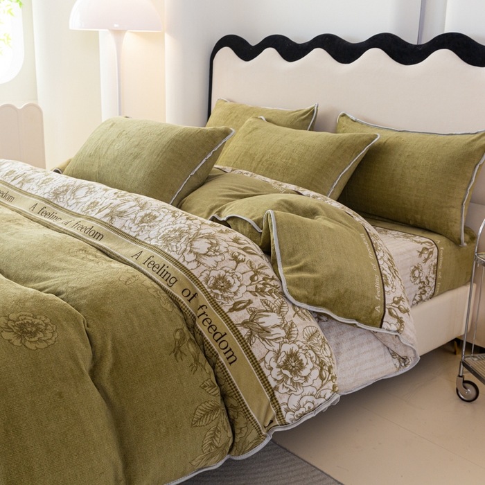 91家纺网 家纺一手货源 找家纺 欧喜璐 2024年新款 8.5-9.5斤加厚牛奶绒金貂绒法莱绒四件套单被套 花团锦簇