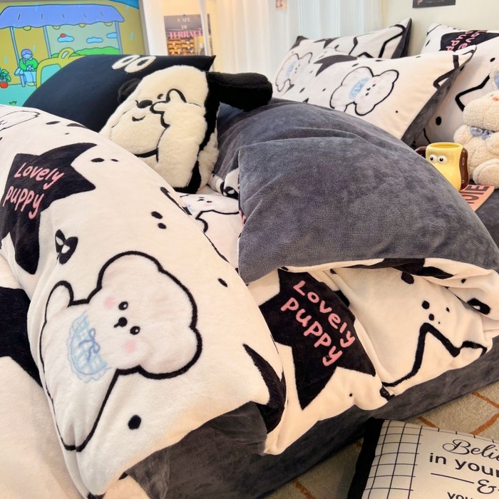 91家纺网 家纺一手货源 找家纺 2024新款原创小清新牛奶绒印花四件套 幸运狗