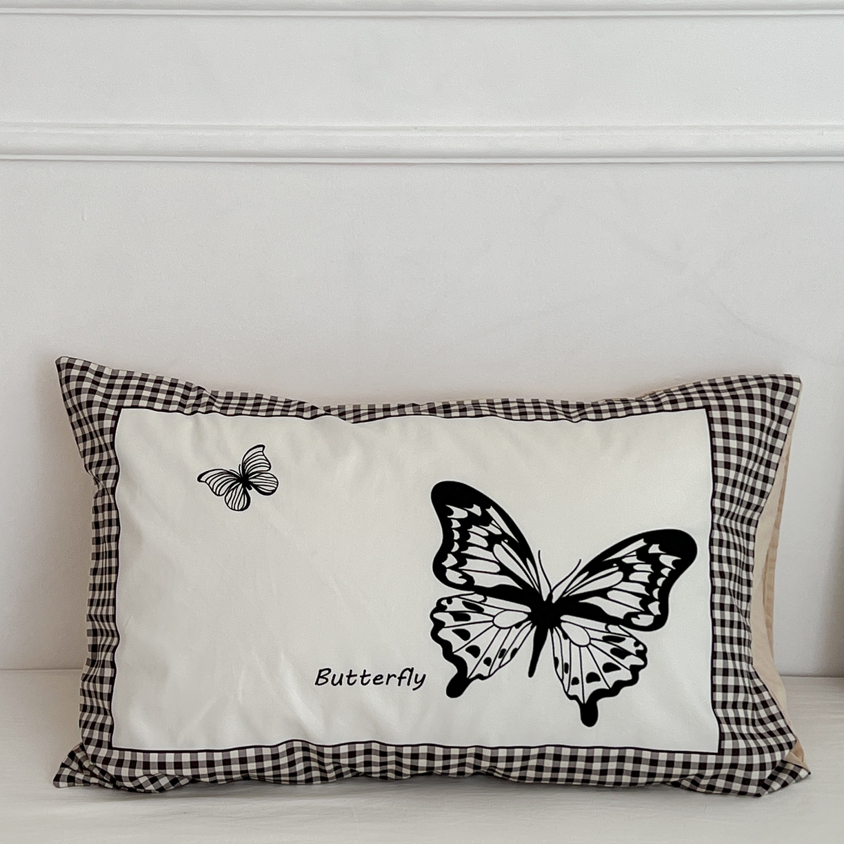 91家纺网 家纺一手货源 找家纺 昔可家纺 2024新款数码印花单品枕套系列-ins风系列 暗夜蝴蝶