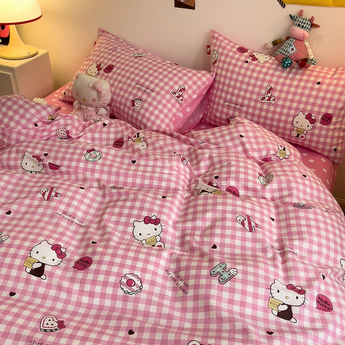 91家纺网 家纺一手货源 找家纺 朵希曼 2025新款全棉三丽鸥卡通印花系列四件套 粉格凯蒂