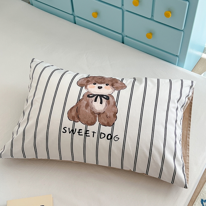 91家纺网 家纺一手货源 找家纺 昔可家纺 2024新款数码印花单品枕套系列-卡通系列 萌萌棕狗