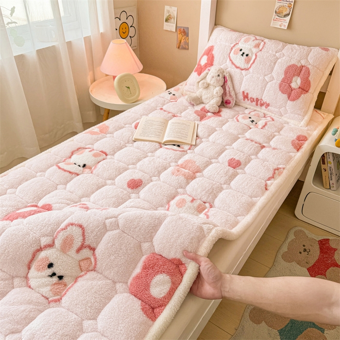91家纺网 家纺一手货源 找家纺 雯豆家纺 2024新品泰迪绒学生床垫宿舍床褥子加厚上下铺北极绒床护垫 泰迪绒床褥-浪漫兔