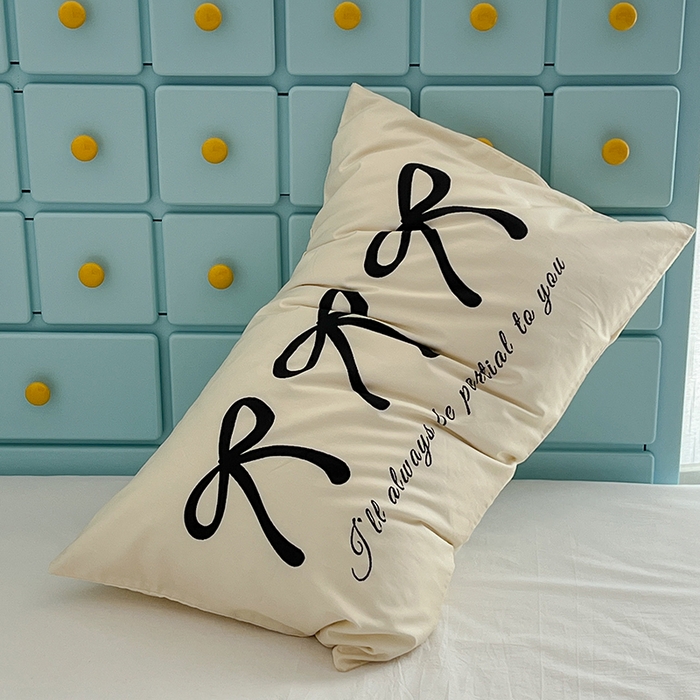 91家纺网 家纺一手货源 找家纺 昔可家纺 2024新款数码印花单品枕套系列-ins风系列 丝绒蝴蝶结