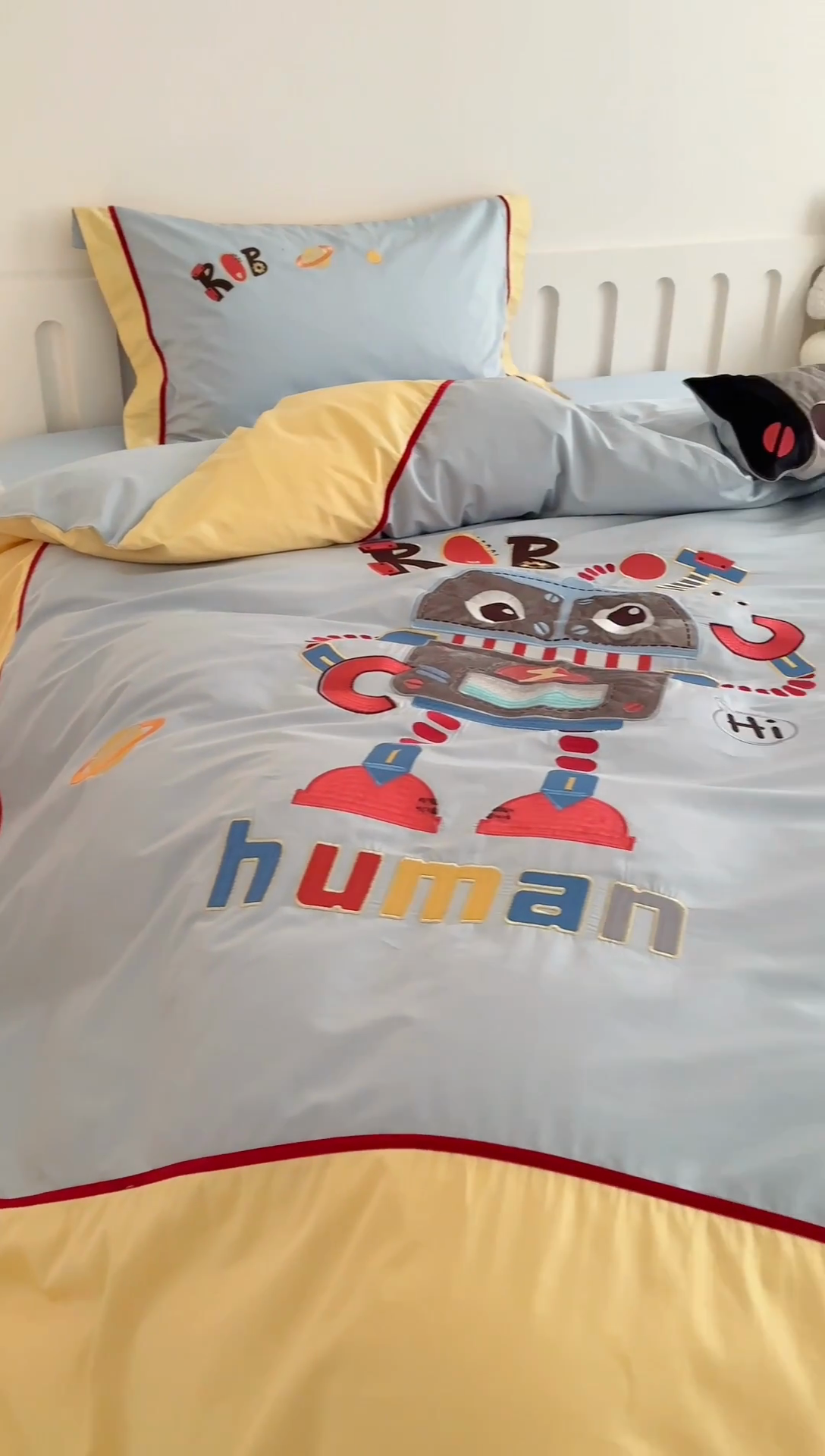 91家纺网 家纺一手货源 找家纺 （总）西西家居 2024新款亲肤舒适100支澳棉独家专版四件套--怪兽机器人