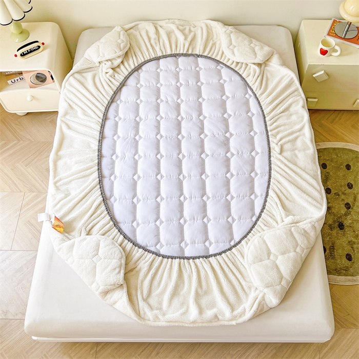 91家纺网 家纺一手货源 找家纺 雯豆家纺 2025加厚保暖泰迪绒夹棉床笠北极绒床笠床垫保护套 泰迪绒夹棉床笠-奶昔白