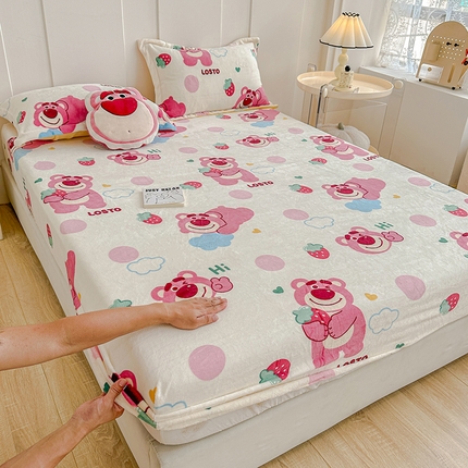 91家纺网 家纺一手货源 找家纺 （总）卡普家居 2025新款印花牛奶绒床笠