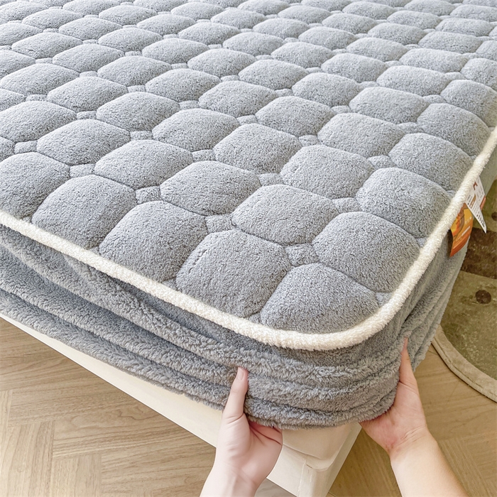 91家纺网 家纺一手货源 找家纺 雯豆家纺 2025加厚保暖泰迪绒夹棉床笠北极绒床笠床垫保护套 泰迪绒夹棉床笠-绅士灰