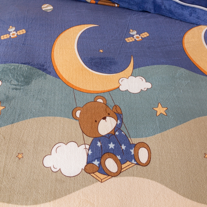 91家纺网 家纺一手货源 找家纺 欧喜璐 2024年新款 8.5-9.5斤加厚牛奶绒金貂绒法莱绒四件套单被套 太空熊