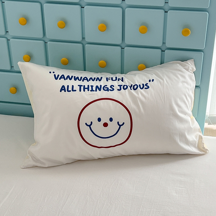 91家纺网 家纺一手货源 找家纺 昔可家纺 2024新款数码印花单品枕套系列-ins风系列 字母表情