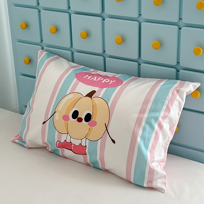 91家纺网 家纺一手货源 找家纺 昔可家纺 2024新款数码印花单品枕套系列-卡通系列 彩条南瓜