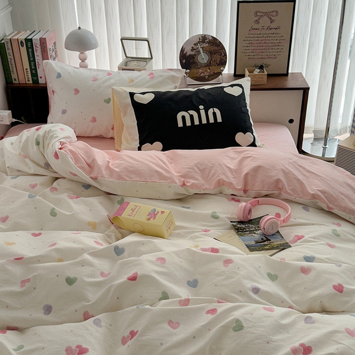 91家纺网 家纺一手货源 找家纺 昔可家纺 2024新款竖条全棉四件套大版枕套系列 油画彩心