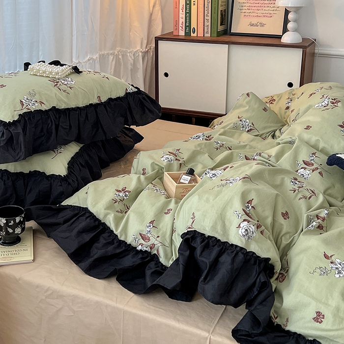 91家纺网 家纺一手货源 找家纺 昔可家纺 2024黑色贴边花边全棉款四件套 海瑟薇