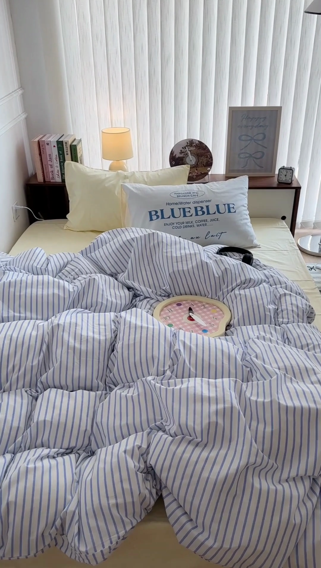 91家纺网 家纺一手货源 找家纺 昔可家纺 2024新款竖条全棉四件套大版枕套系列 盐系蓝条纹