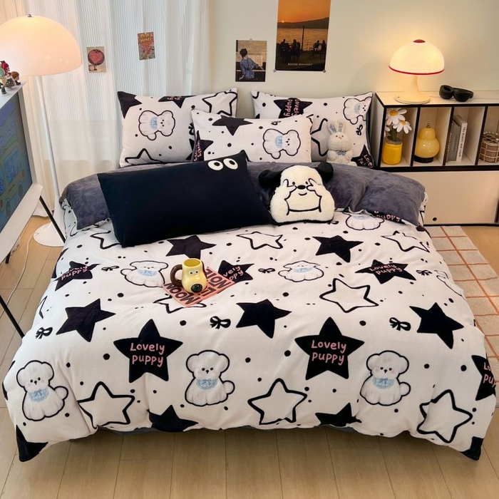 91家纺网 家纺一手货源 找家纺 2024新款原创小清新牛奶绒印花四件套 幸运狗