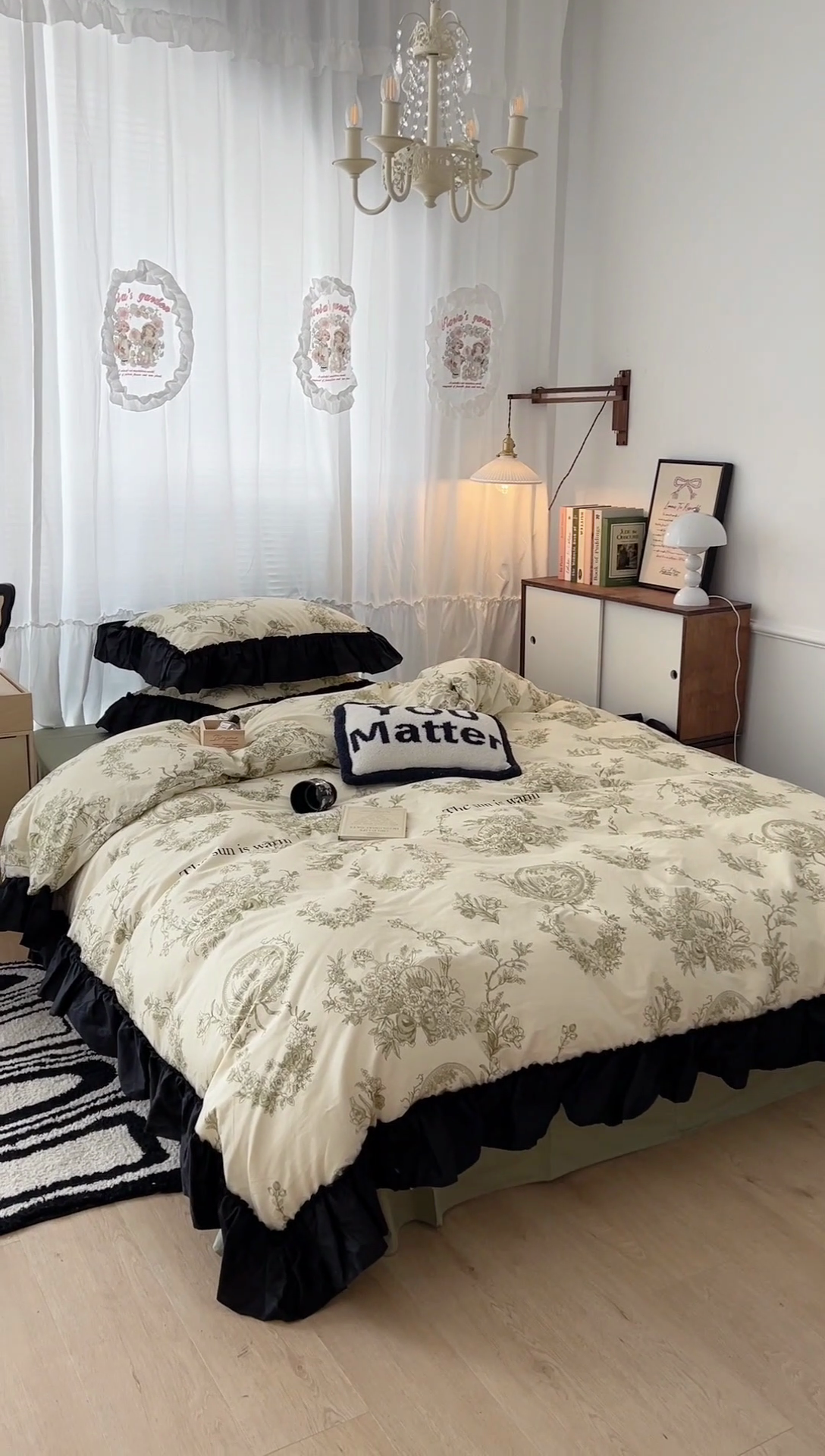 91家纺网 家纺一手货源 找家纺 昔可家纺 2024黑色贴边花边全棉款四件套 水墨栖语