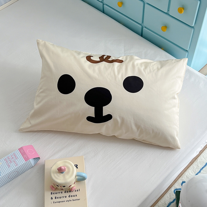 91家纺网 家纺一手货源 找家纺 昔可家纺 2024新款数码印花单品枕套系列-卡通系列 呆萌小狗