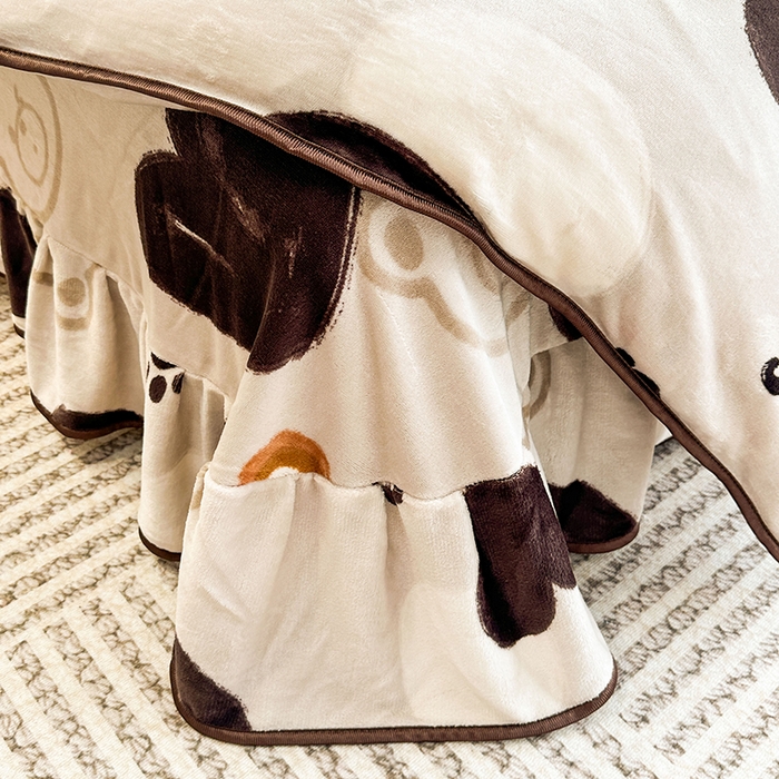 91家纺网 家纺一手货源 找家纺 欧喜璐 2024年新款 8.5-9.5斤加厚牛奶绒金貂绒法莱绒四件套单被套 爱心熊