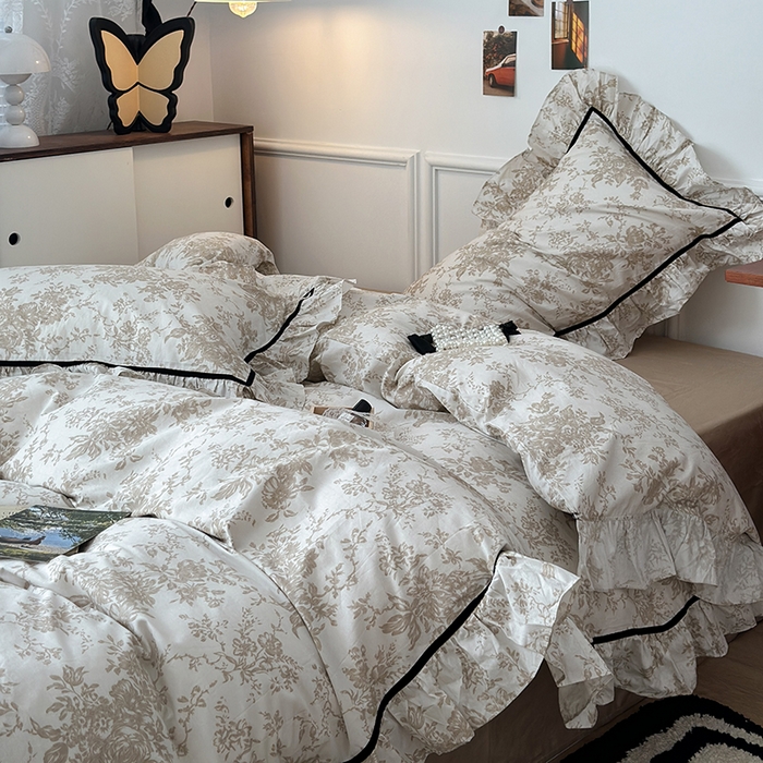 91家纺网 家纺一手货源 找家纺 昔可家纺 2024法式复古工艺花边款四件套 柏林日落