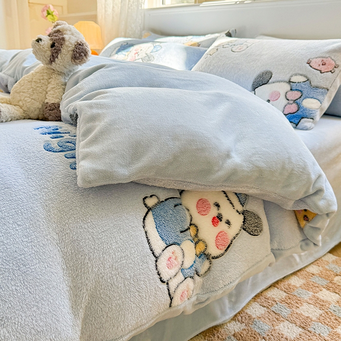 91家纺网 家纺一手货源 找家纺 义博家纺 2025新款雪花绒印花四件套 好伙伴