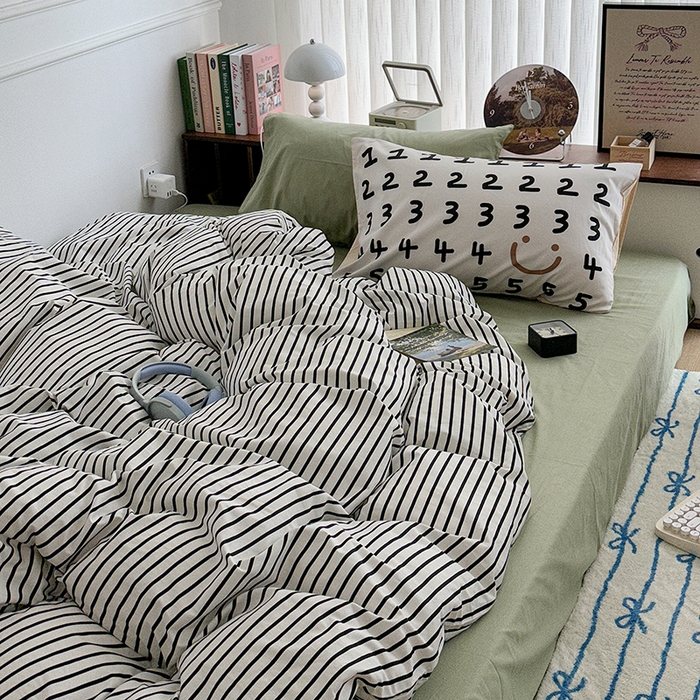 91家纺网 家纺一手货源 找家纺 （总）昔可家纺 2024新款竖条全棉四件套大版枕套系列