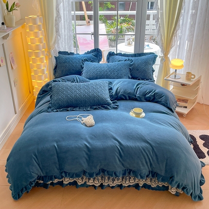 畅畅家纺 2024新款冬季韩版花边蕾丝牛奶绒床盖四件套 孔雀蓝
