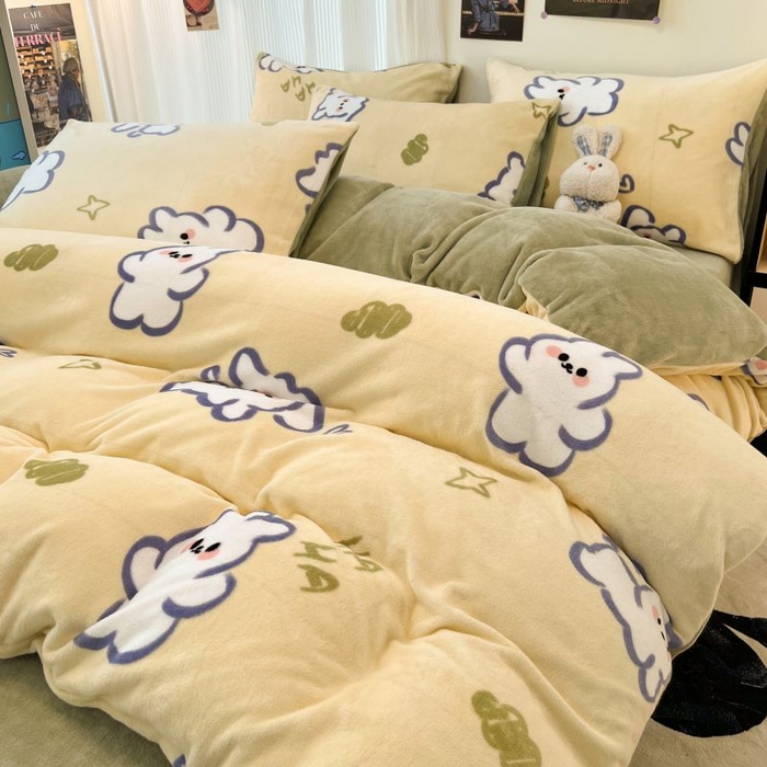 91家纺网 家纺一手货源 找家纺 2024新款原创小清新牛奶绒印花四件套 兔宝宝