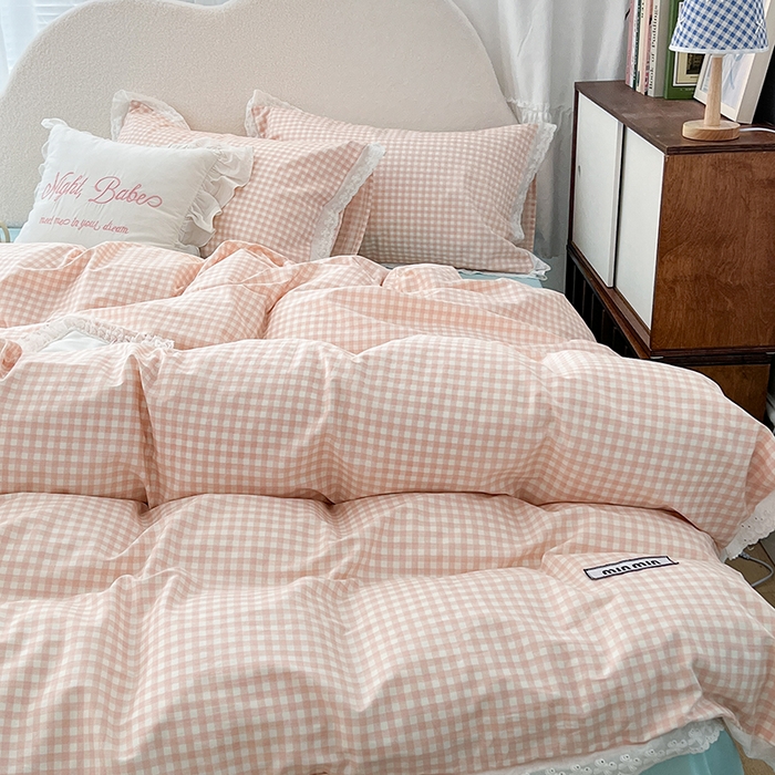 91家纺网 家纺一手货源 找家纺 昔可家纺 2024新款m1u系格子蕾丝花边四件套 甜心粉格