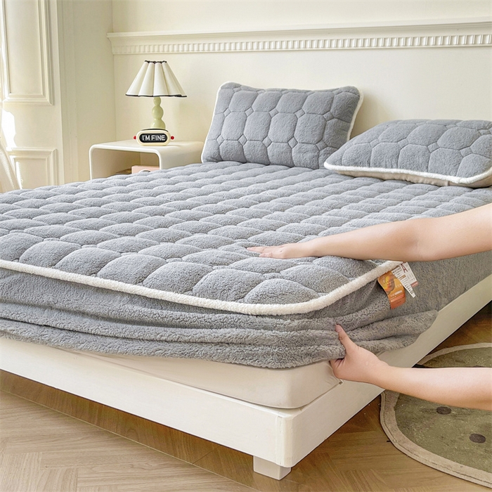 91家纺网 家纺一手货源 找家纺 雯豆家纺 2025加厚保暖泰迪绒夹棉床笠北极绒床笠床垫保护套 泰迪绒夹棉床笠-绅士灰