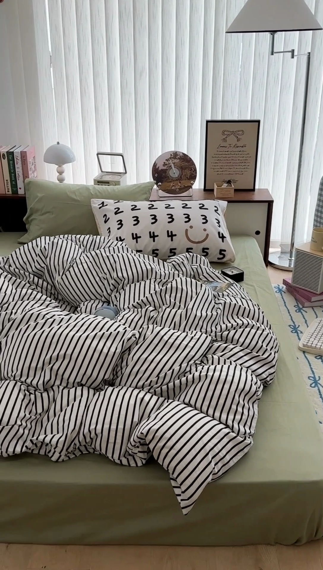 91家纺网 家纺一手货源 找家纺 昔可家纺 2024新款竖条全棉四件套大版枕套系列 复古黑条