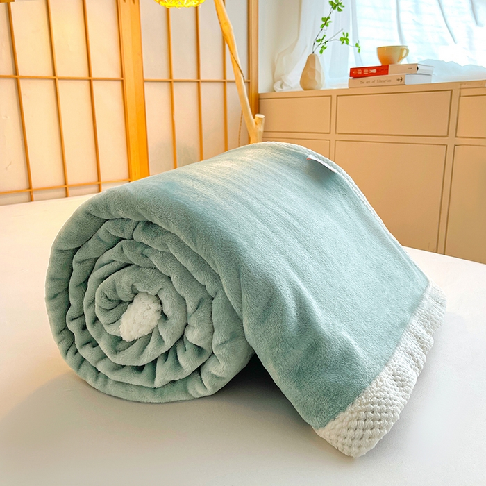 91家纺网 家纺一手货源 找家纺 千荨 2024新款亲肤舒适高克重双面牛奶绒纯色毛毯 牛奶绒-豆绿