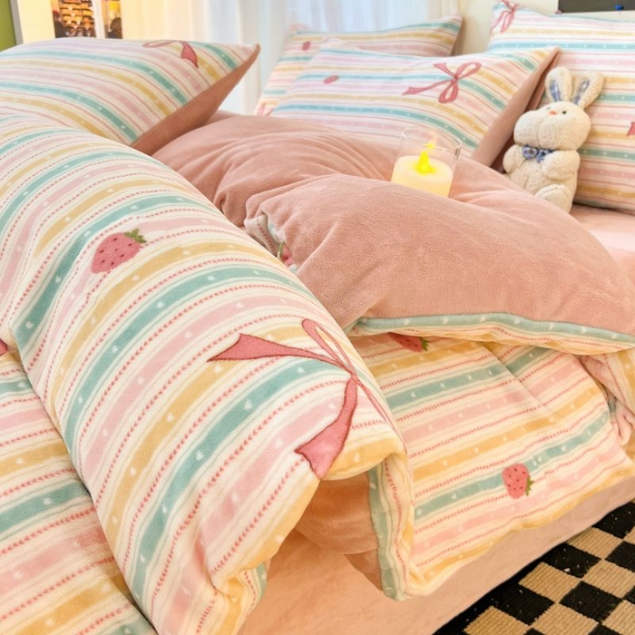 91家纺网 家纺一手货源 找家纺 2024新款原创小清新牛奶绒印花四件套 彩虹糖