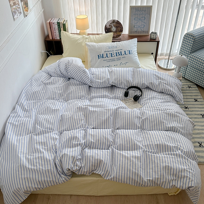 91家纺网 家纺一手货源 找家纺 昔可家纺 2024新款竖条全棉四件套大版枕套系列 盐系蓝条纹