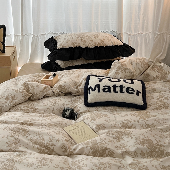 91家纺网 家纺一手货源 找家纺 昔可家纺 2024黑色贴边花边全棉款四件套 南枝树影