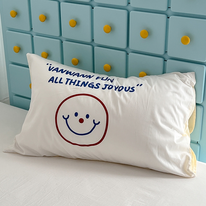 91家纺网 家纺一手货源 找家纺 昔可家纺 2024新款数码印花单品枕套系列-ins风系列 字母表情