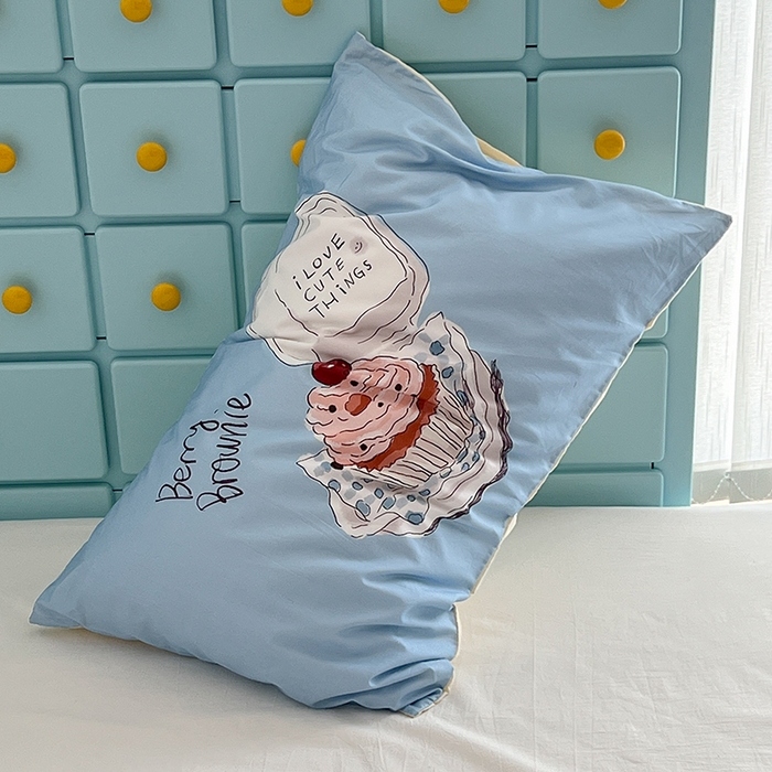 91家纺网 家纺一手货源 找家纺 昔可家纺 2024新款数码印花单品枕套系列-卡通系列 舒芙蕾蛋糕